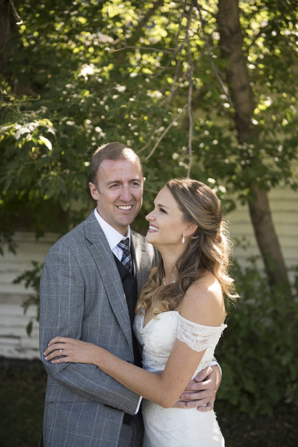 Inglewood Wedding Portraits Calgary Blair Marie Photography Calgary Wedding Photographer