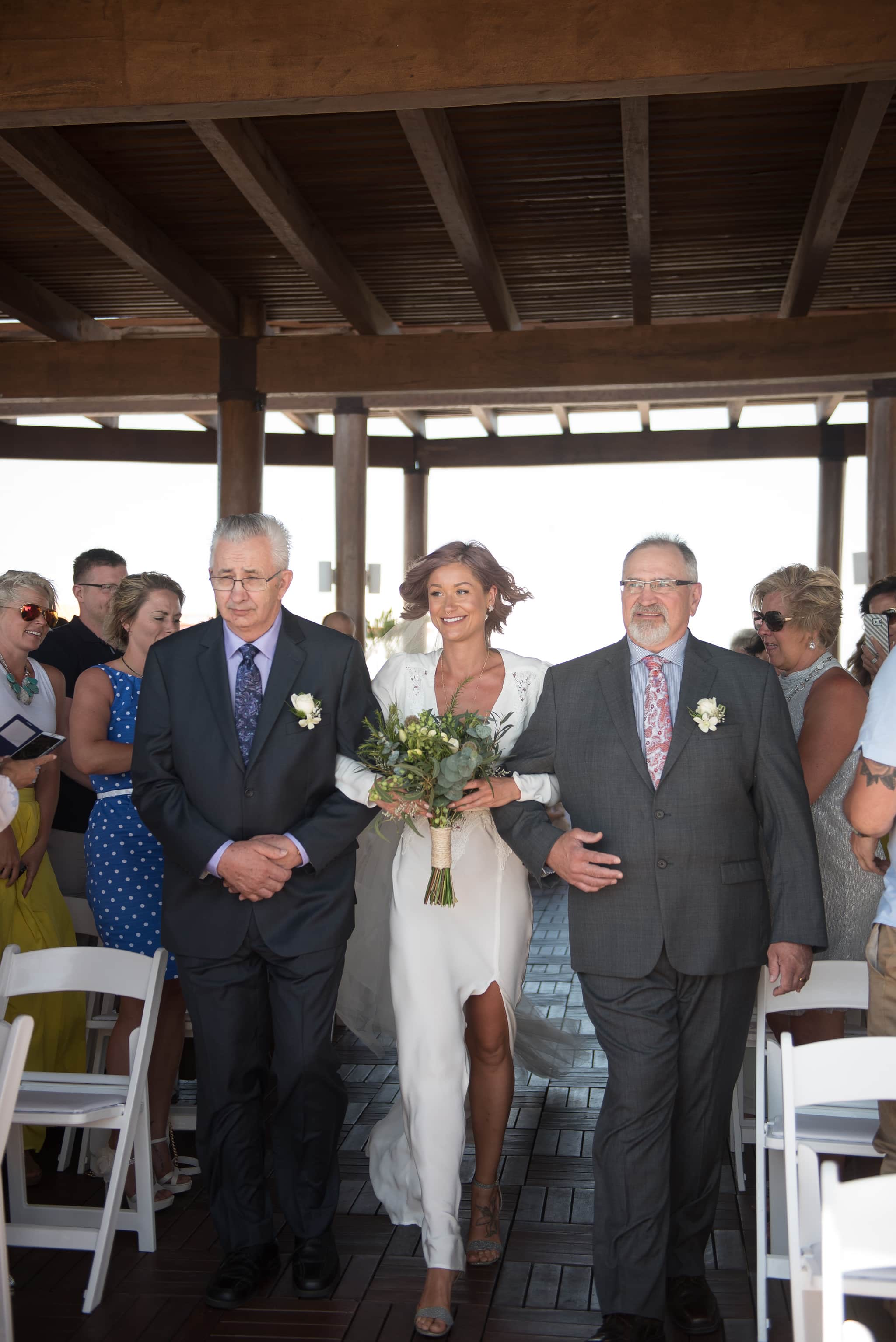 Bride coming down aisle 