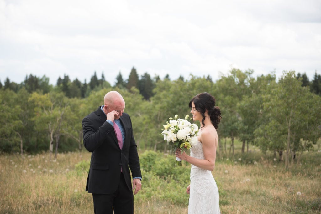 a year in review bride shares first look with her father