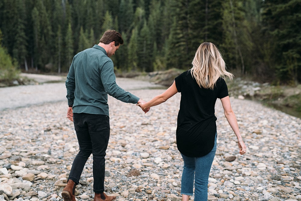 Fish Creek Park Engagement Session Caitlin and Kody Blair Marie Photography